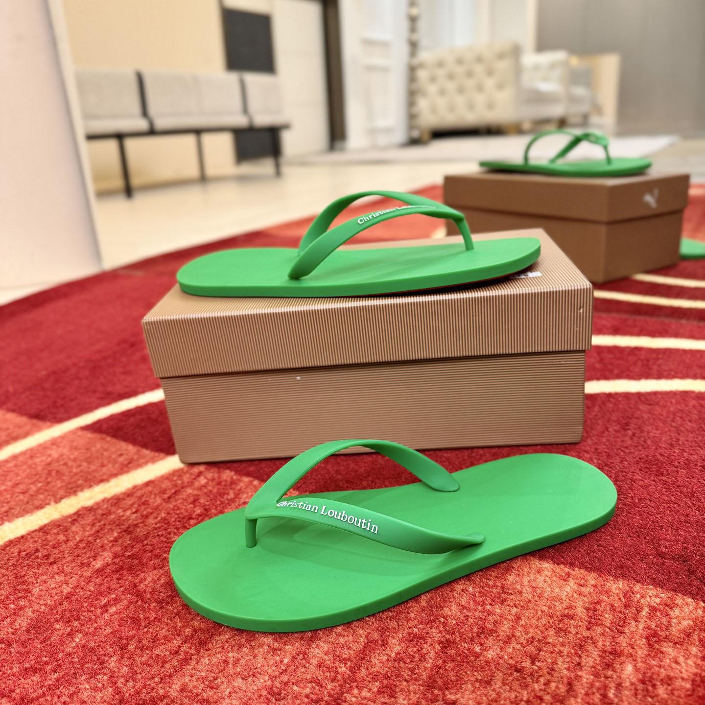 Christian Louboutin Logo Embossed Rubber Flip Flop - DesignerGu