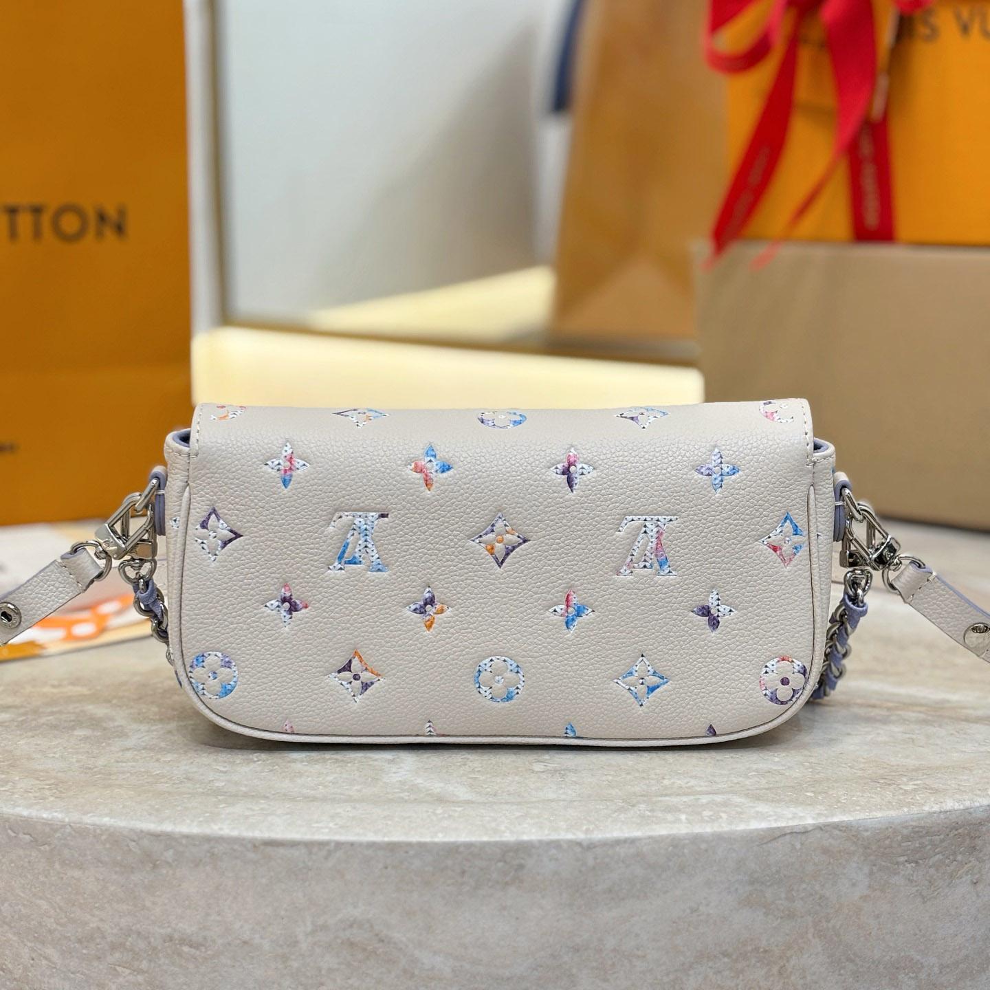 Louis Vuitton Wallet On Chain Ivy M29770 - DesignerGu