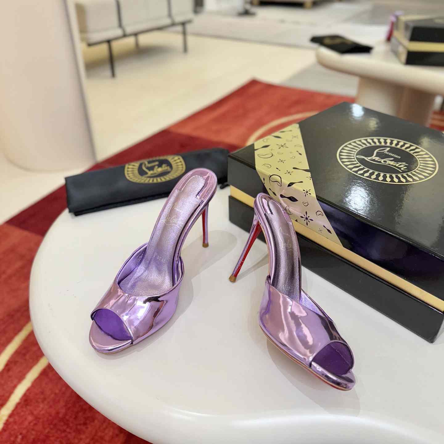 Christian Louboutin Me Dolly 100 mm Mules - DesignerGu