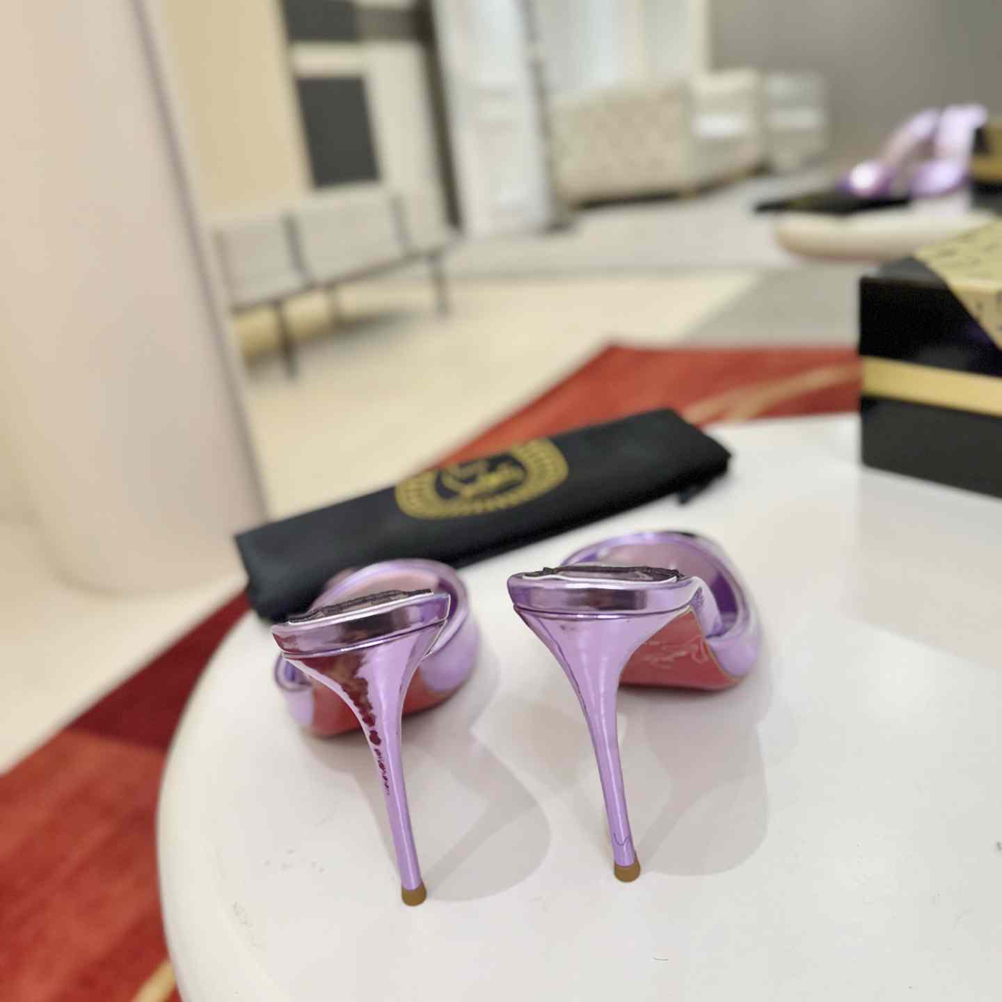 Christian Louboutin Me Dolly 100 mm Mules - DesignerGu