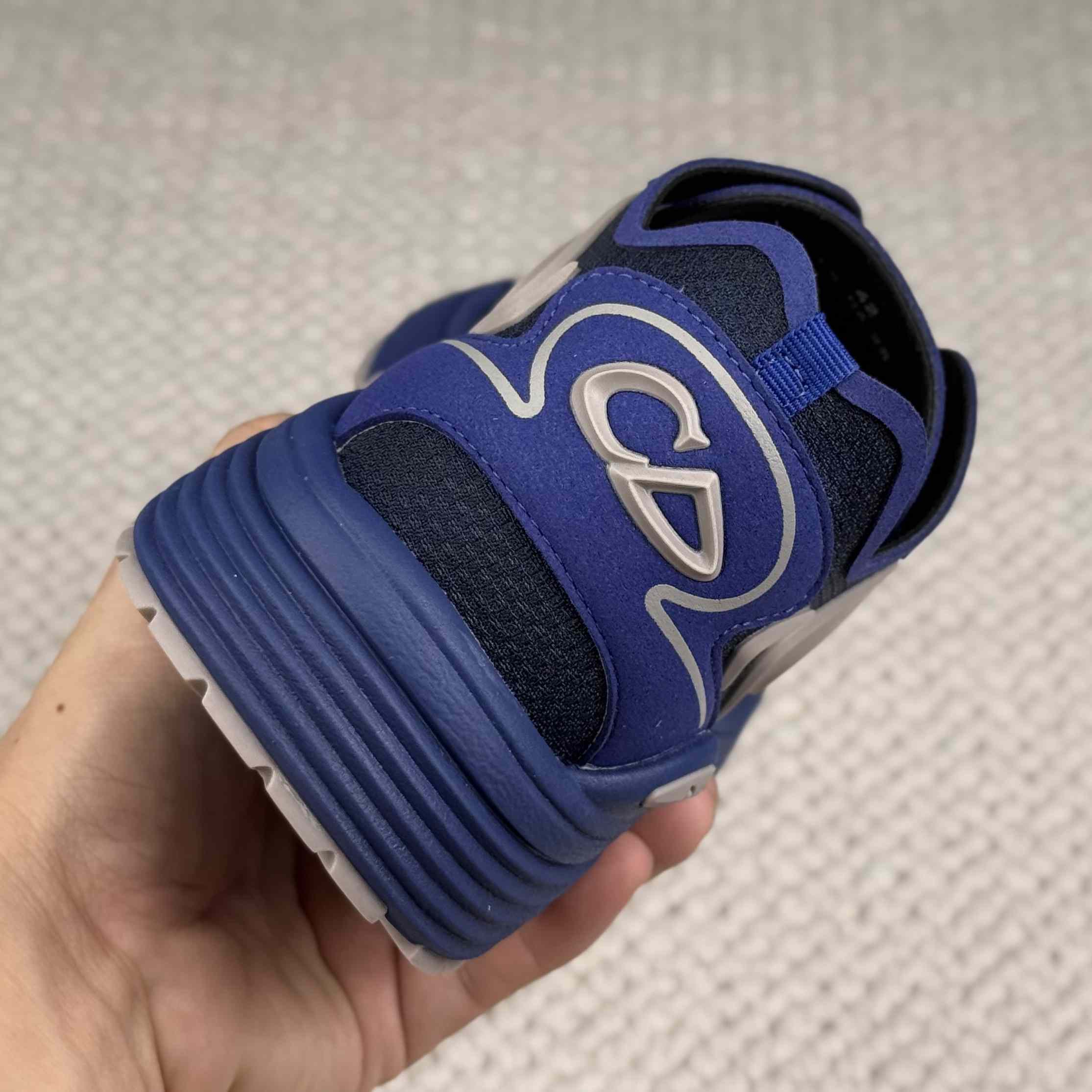 Dior B30 Countdown Tech Sneaker - DesignerGu