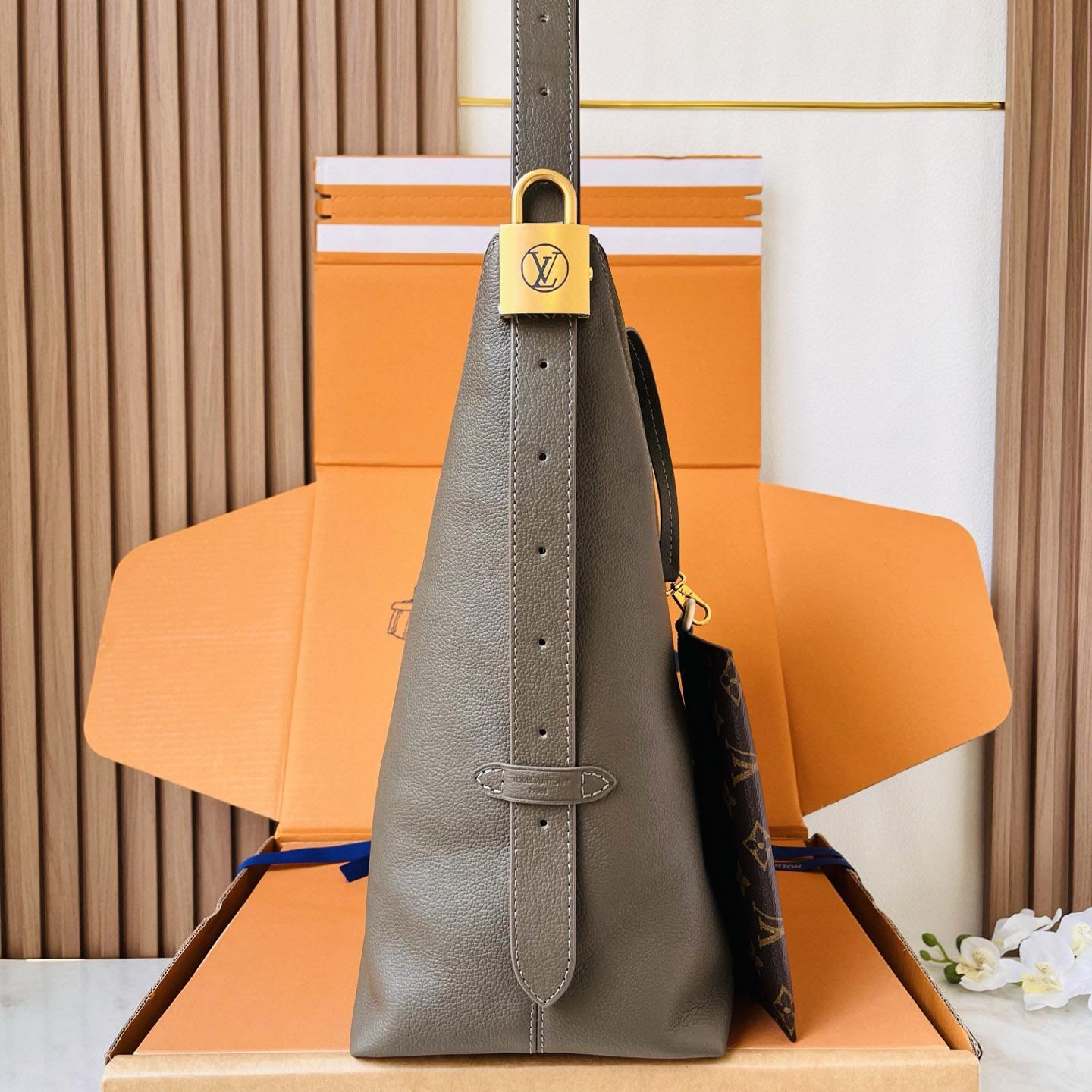 Louis Vuitton Low Key Hobo MM M29144 - DesignerGu