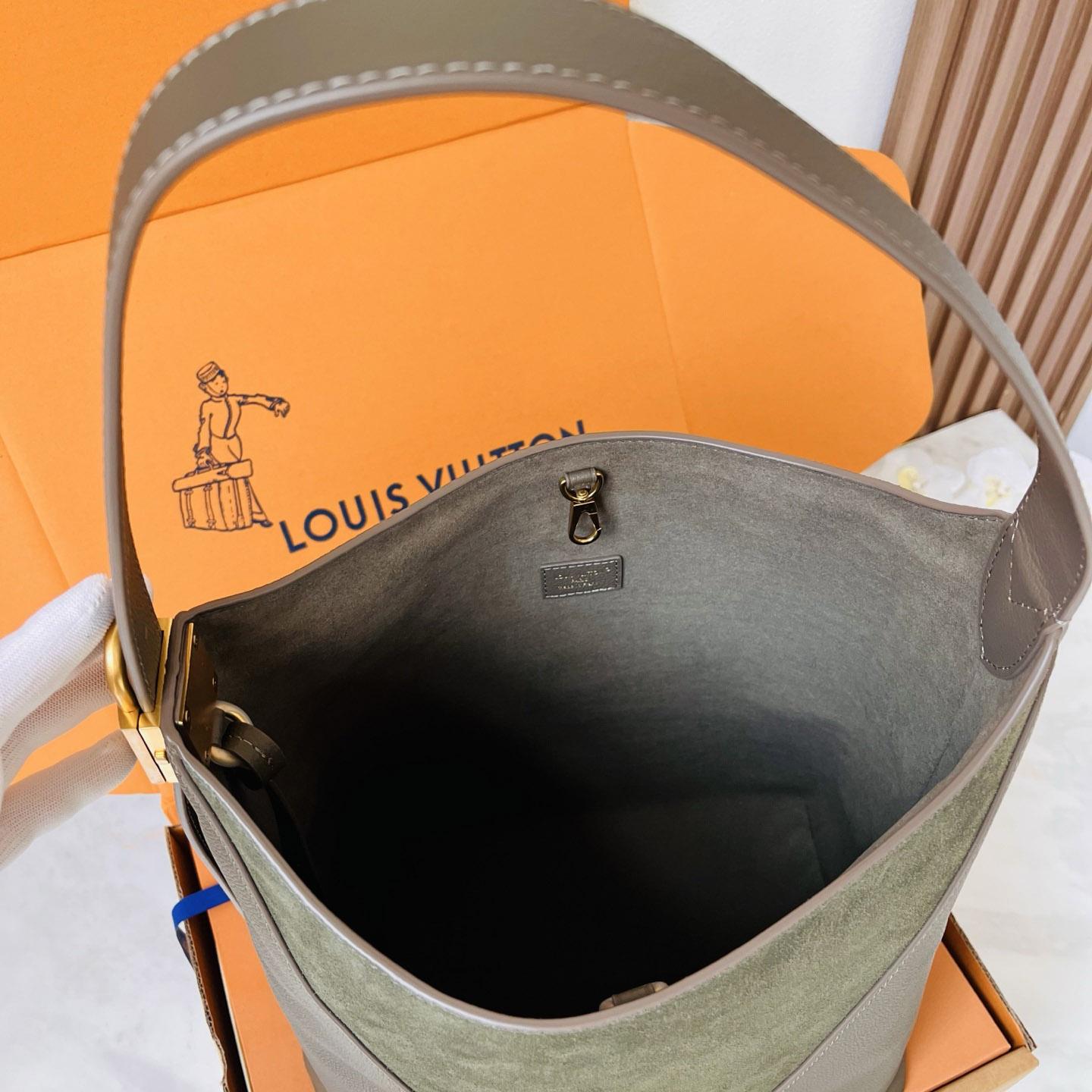 Louis Vuitton Low Key Hobo MM M29144 - DesignerGu