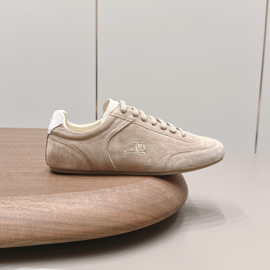 Burberry Suede Knight Runner Sneakers​ - DesignerGu