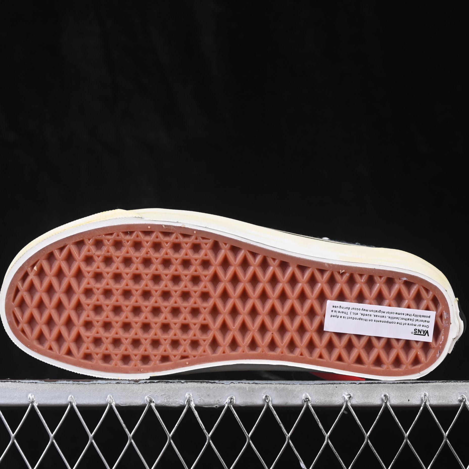 Vans X Satoshi Nakamoto Moving Blanket Old Skool Sneakers - DesignerGu
