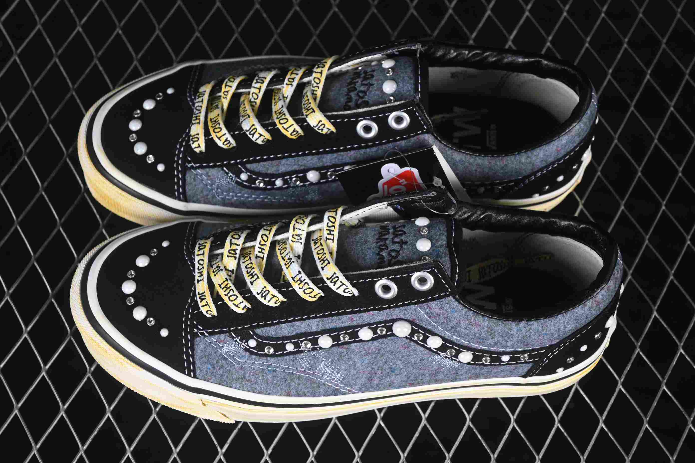Vans X Satoshi Nakamoto Moving Blanket Old Skool Sneakers - DesignerGu
