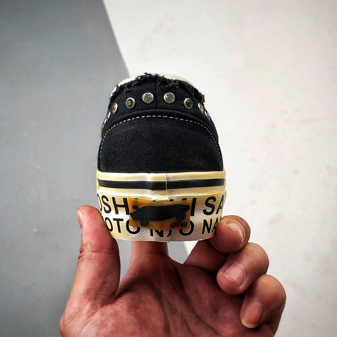 Vans X Satoshi Nakamoto Era 95 Luy Charms Sneaker - DesignerGu