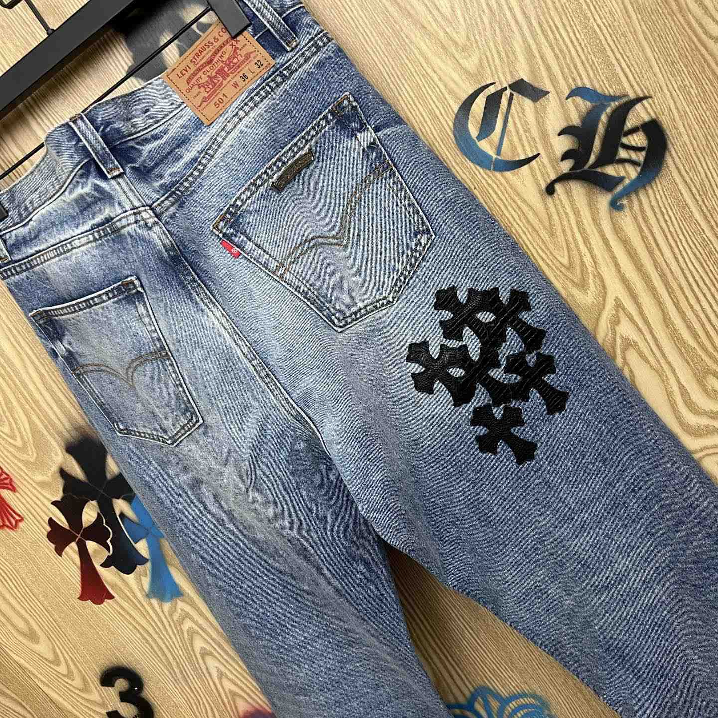 Chrome Hearts  Jeans  - DesignerGu