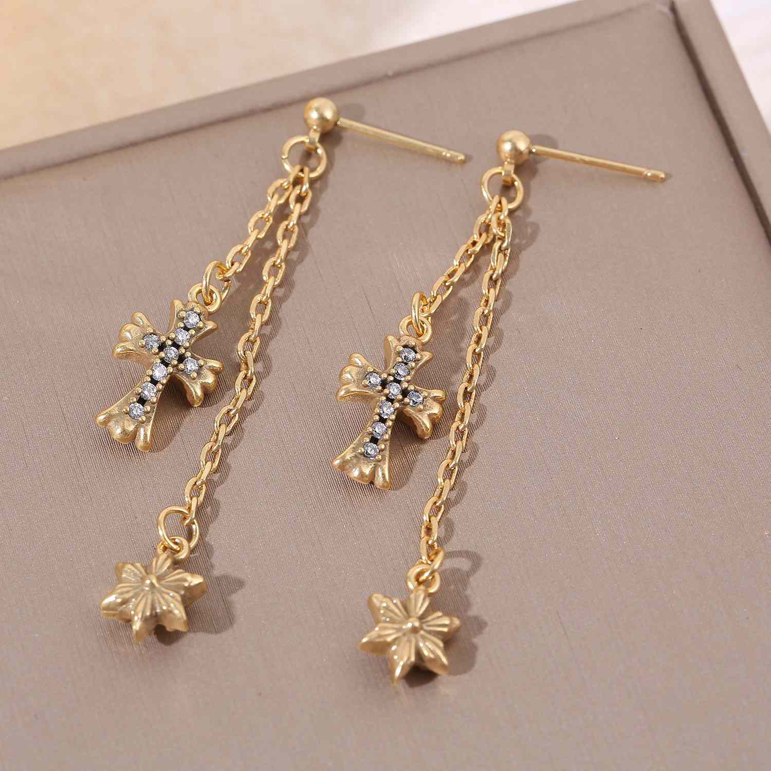 Chrome Heart Earrings - DesignerGu