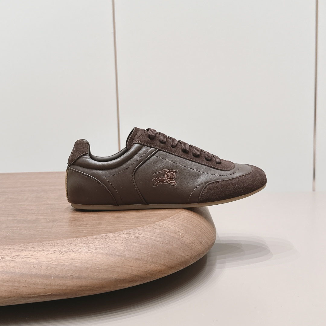 Burberry Suede Knight Runner Sneakers​ - DesignerGu