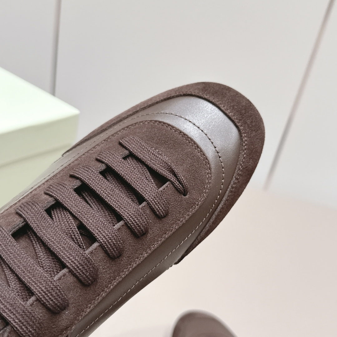 Burberry Suede Knight Runner Sneakers​ - DesignerGu
