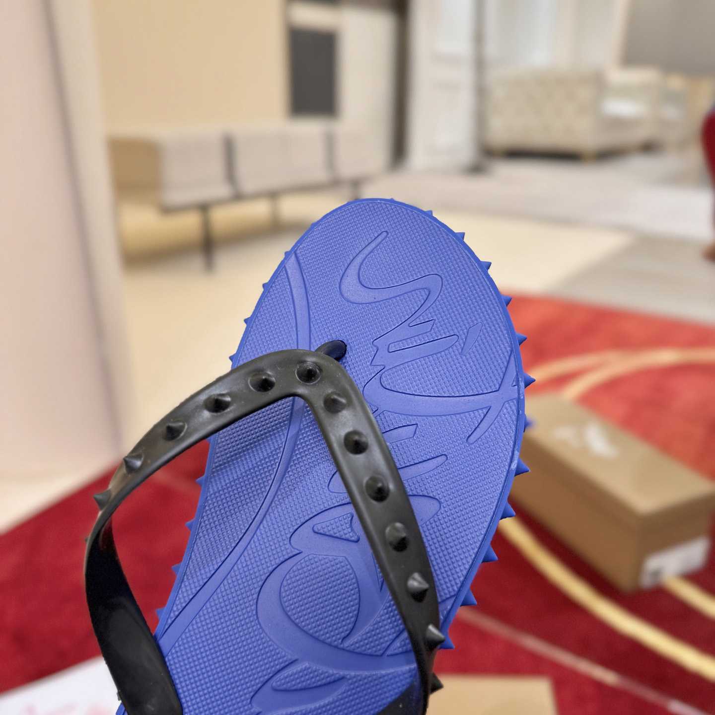 Christian Louboutin Super Loubi Flip Flops - DesignerGu