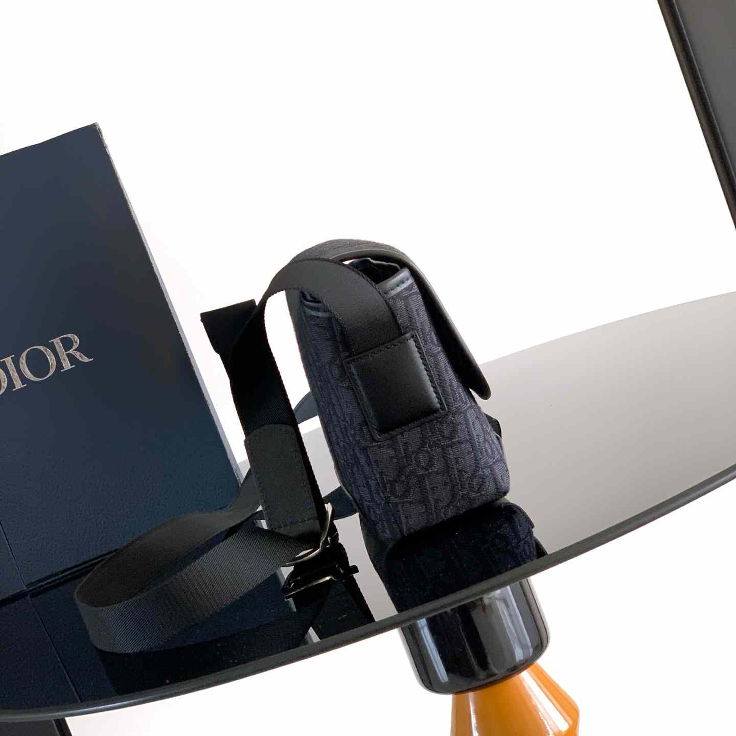 Dior Mini Dior Jett Messenger Bag With Flap - DesignerGu