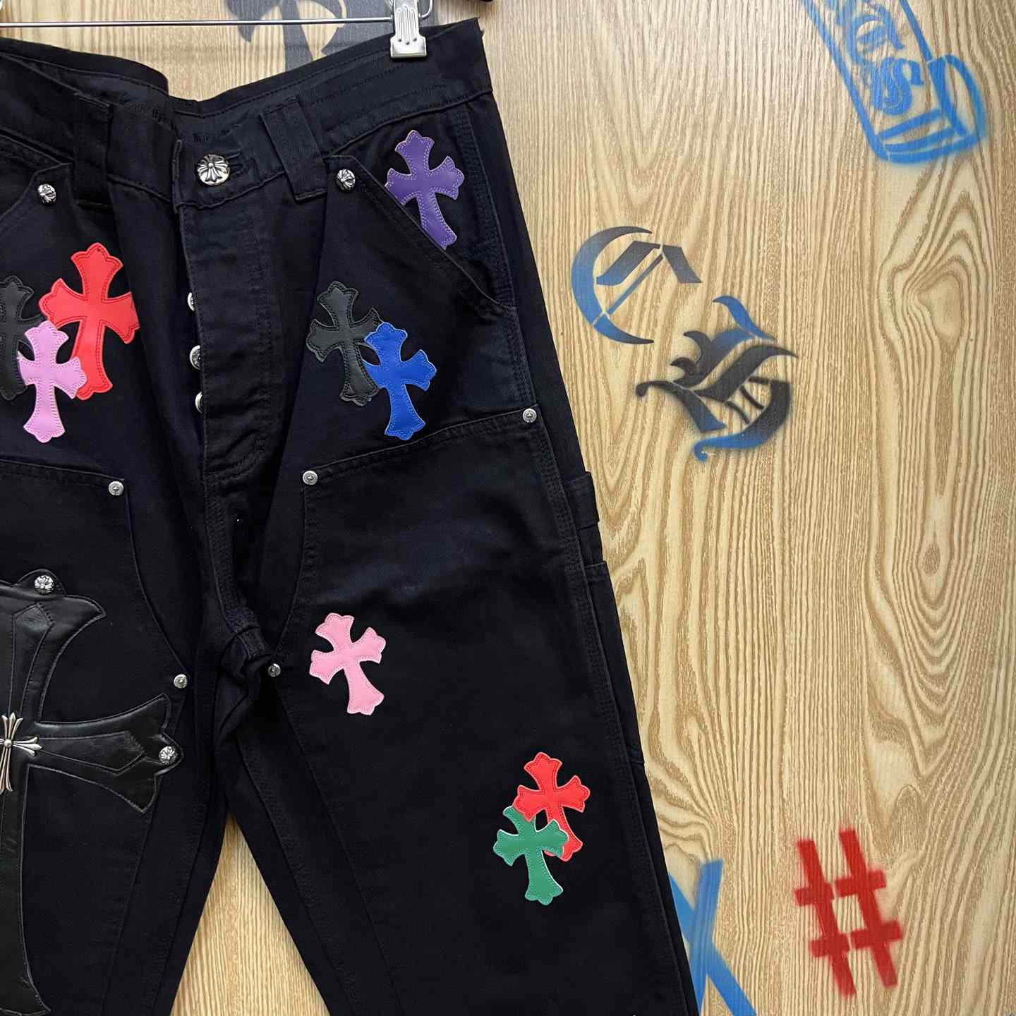 Chrome Hearts  Jeans  - DesignerGu