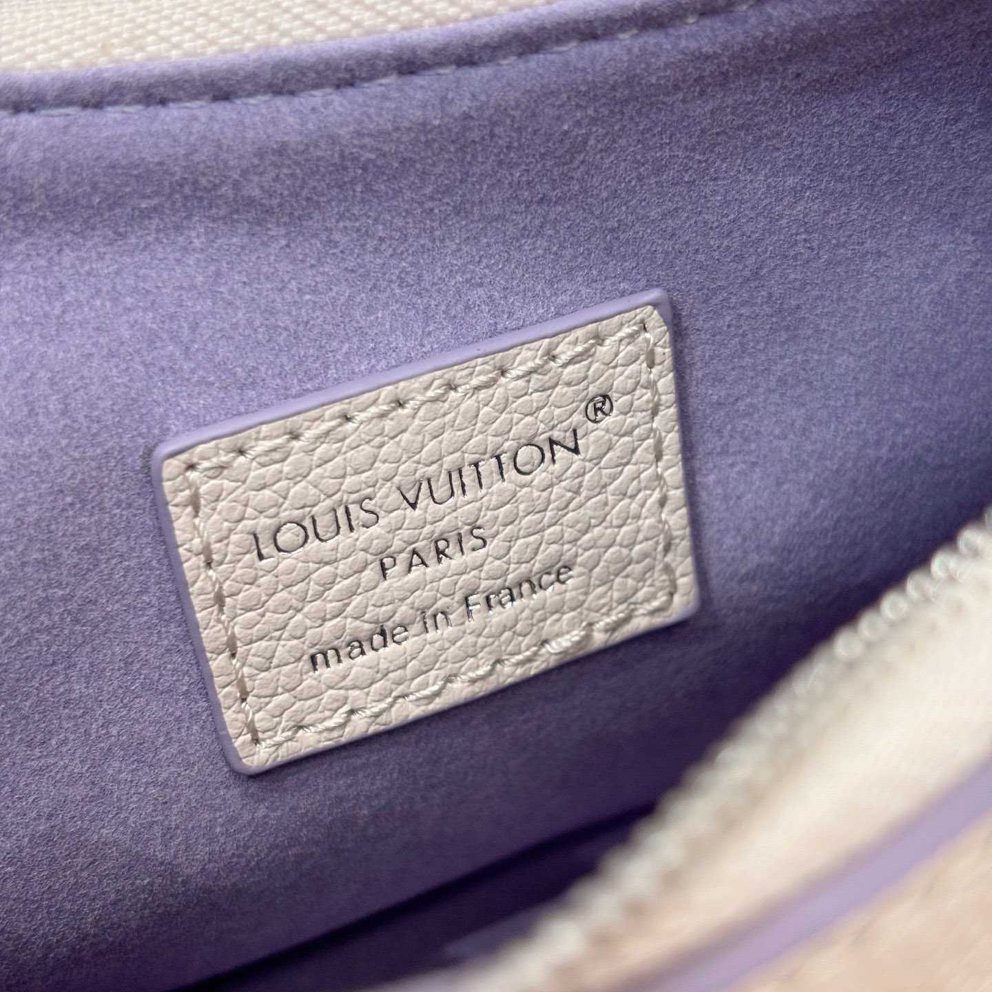 Louis Vuitton Nano Boulogne M29779 - DesignerGu