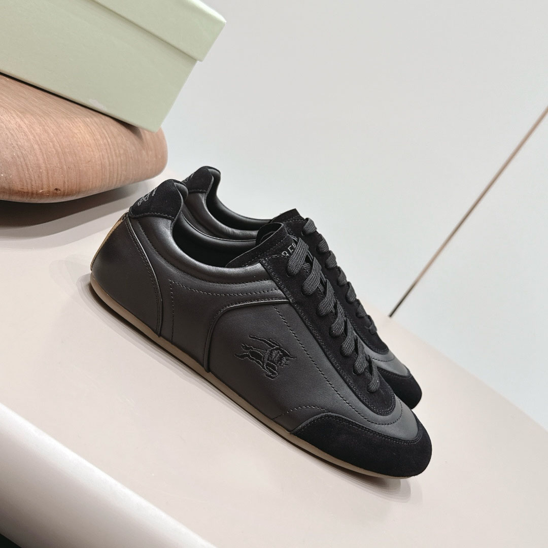 Burberry Suede Knight Runner Sneakers​ - DesignerGu