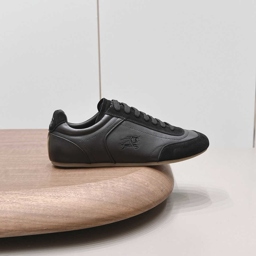 Burberry Suede Knight Runner Sneakers​ - DesignerGu