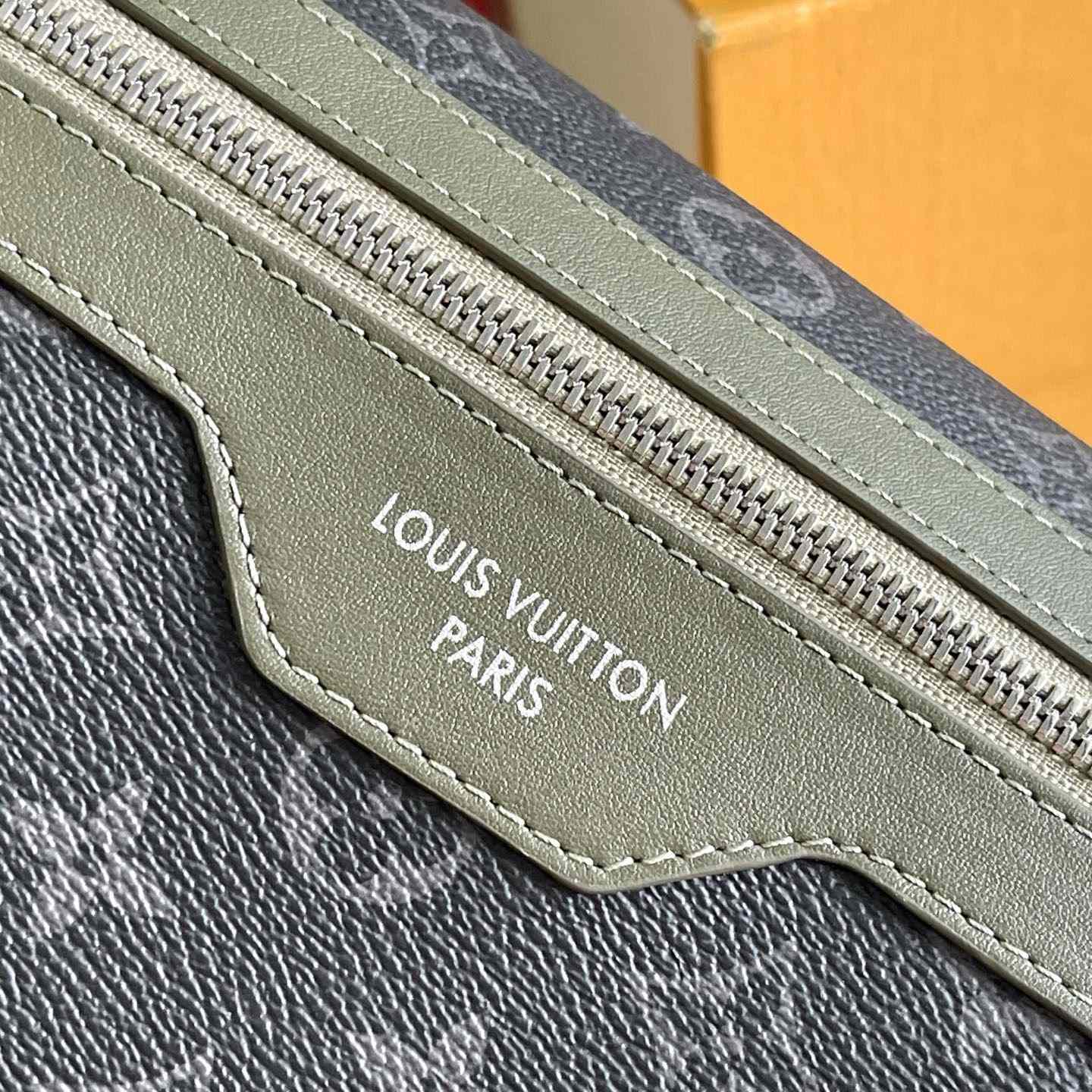 Louis Vuitton Courrier Messenger M28629 - DesignerGu