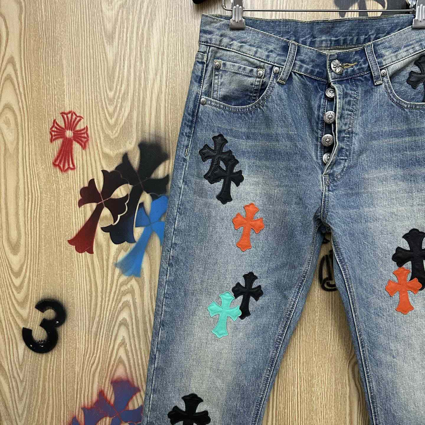 Chrome Hearts  Jeans  - DesignerGu