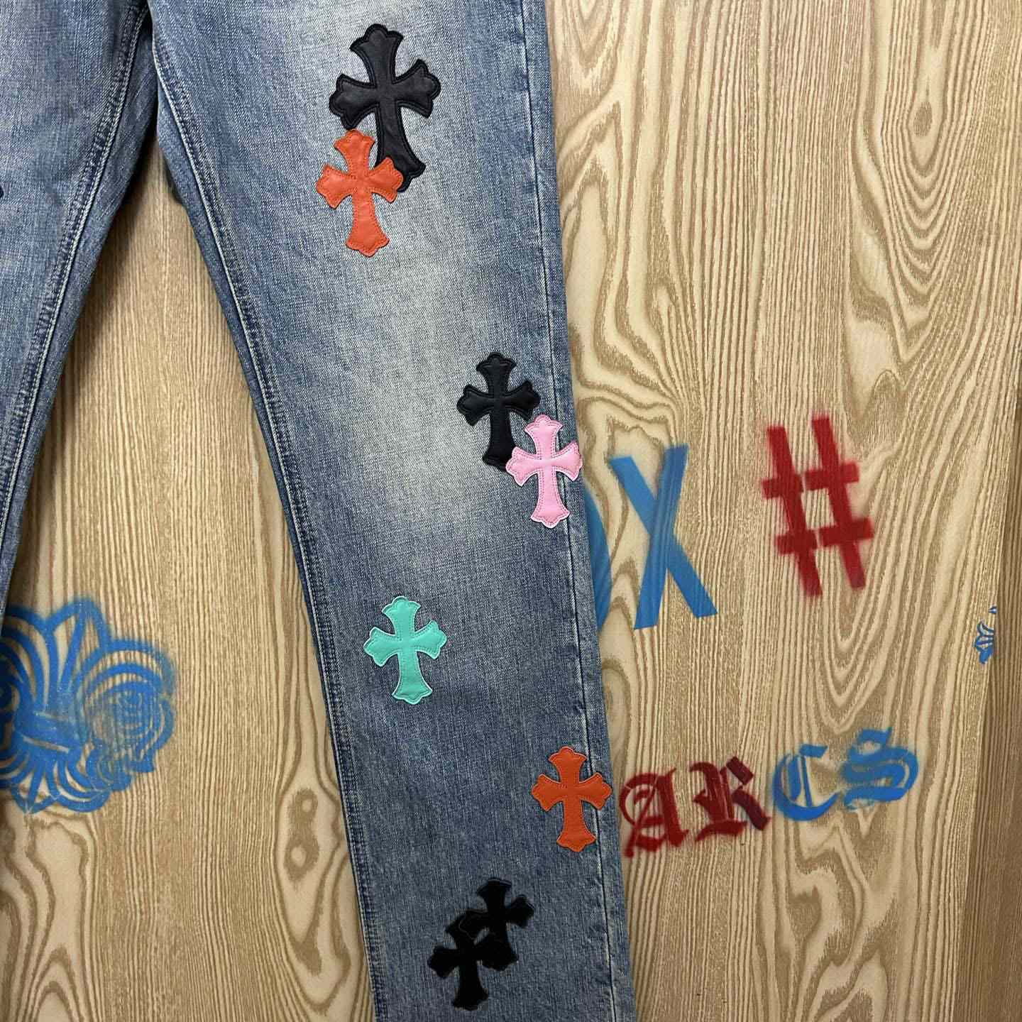 Chrome Hearts  Jeans  - DesignerGu