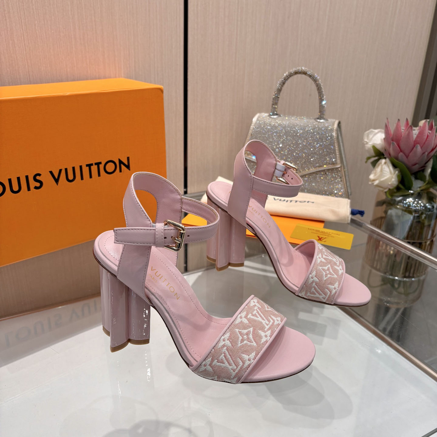 Louis Vuitton Silhouette Sandal  - DesignerGu
