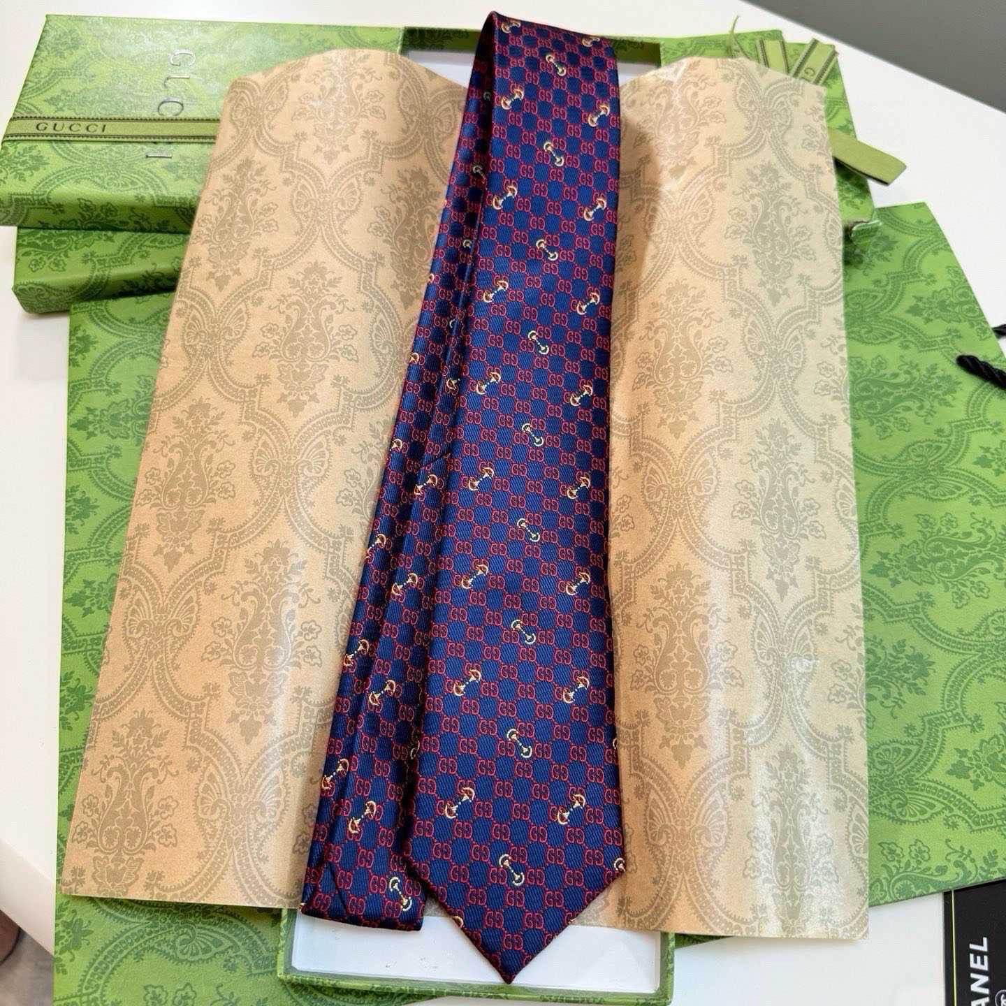 Gucci GG Silk Jacquard Tie - DesignerGu