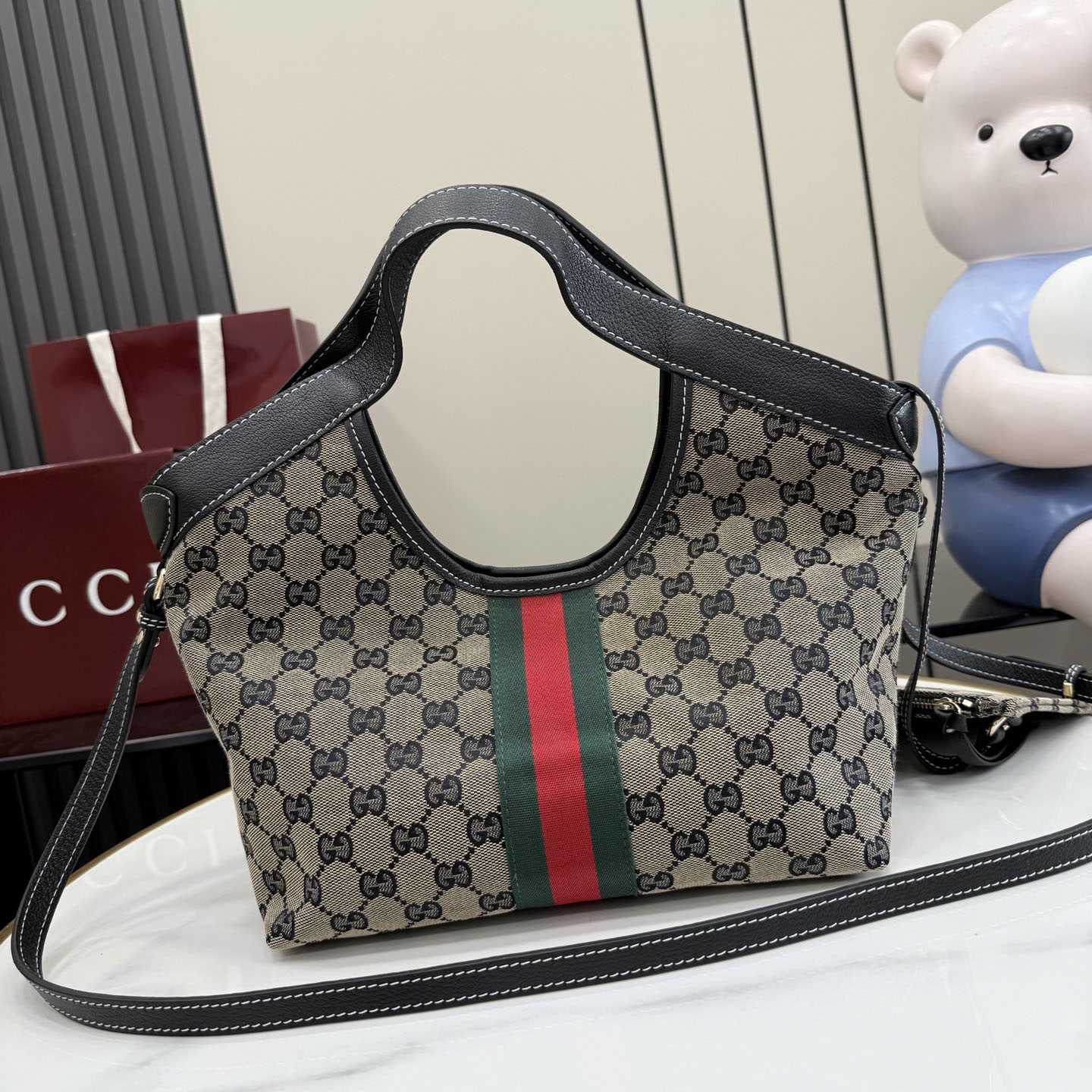 Gucci Giglio Small Tote Bag 860845 - DesignerGu