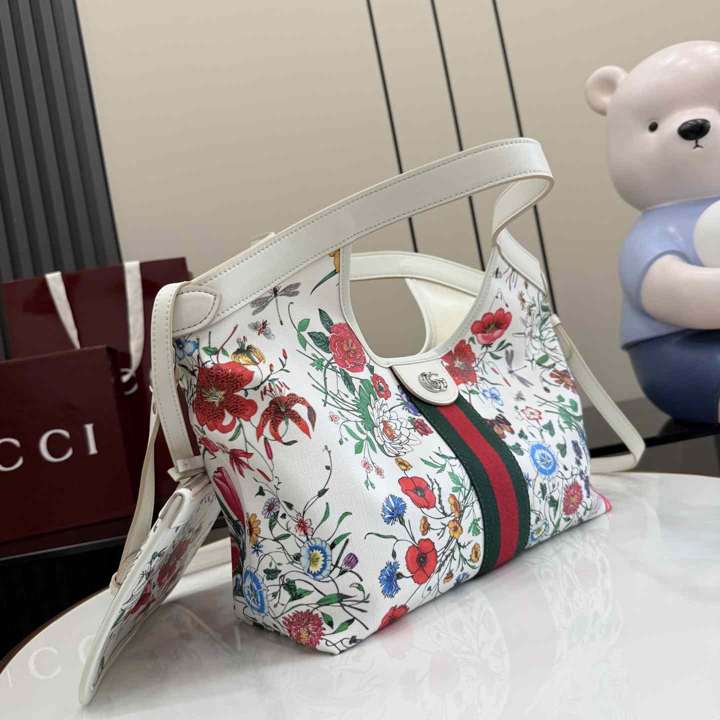 Gucci Giglio Small Tote Bag 860845 - DesignerGu