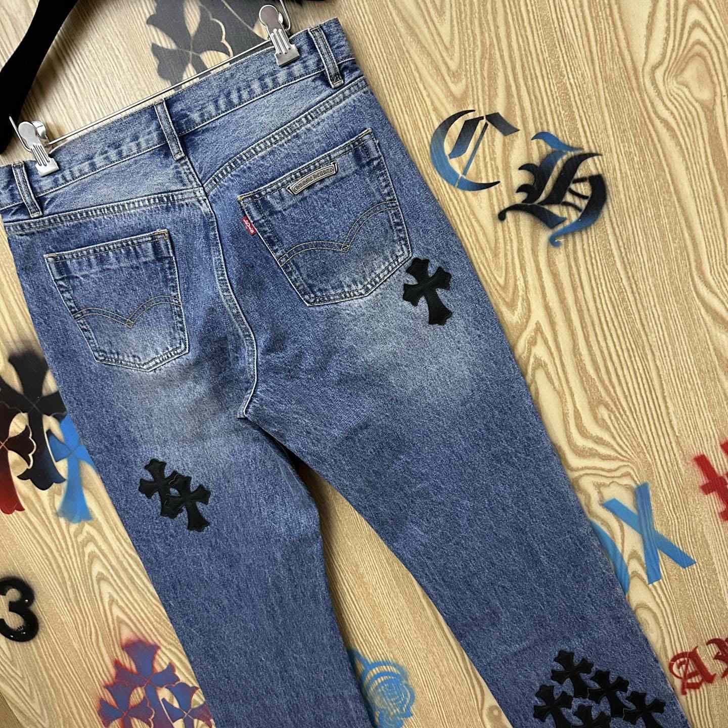 Chrome Hearts  Jeans  - DesignerGu