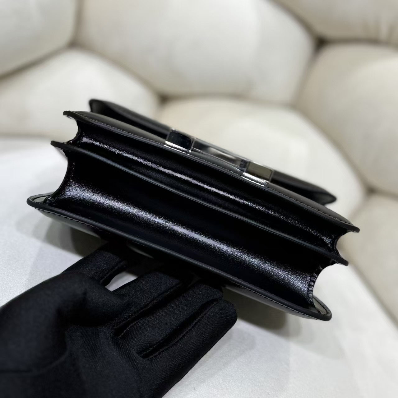 Hermès Box Constance 19 Black - DesignerGu