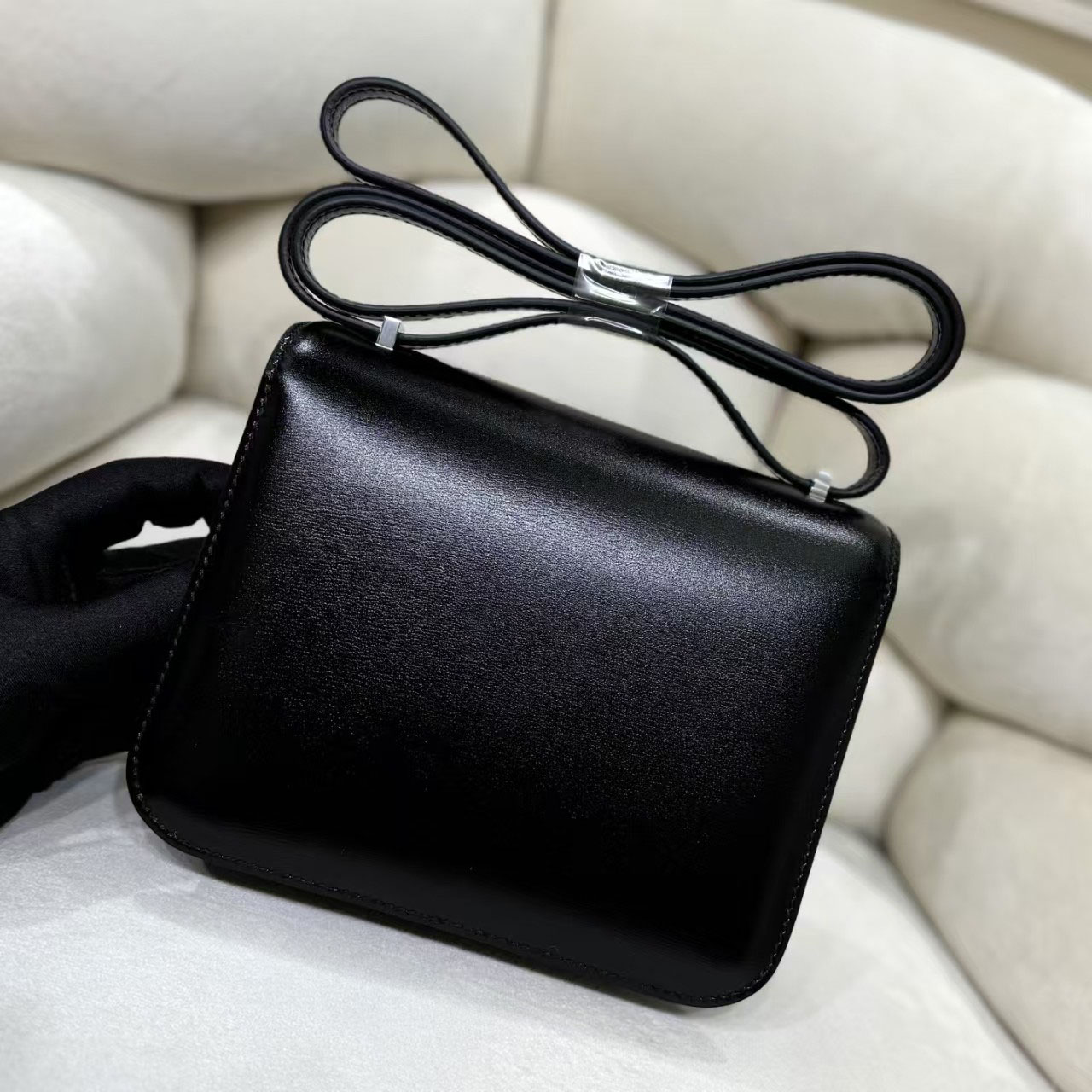 Hermès Box Constance 19 Black - DesignerGu