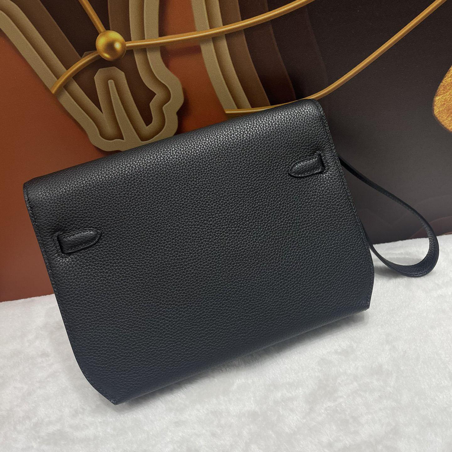 Hermes Kelly Depeches 25 Monochrome Pouch - DesignerGu