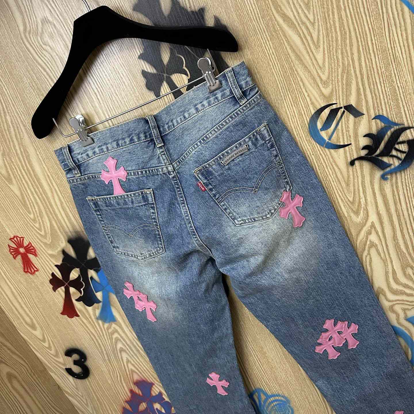 Chrome Hearts  Jeans  - DesignerGu
