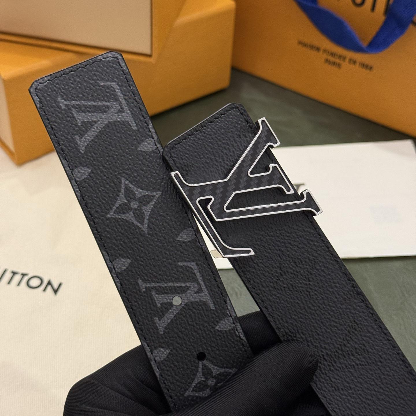 Louis Vuitton LV Initiales Monogram Midnight 40mm Reversible Belt  - DesignerGu