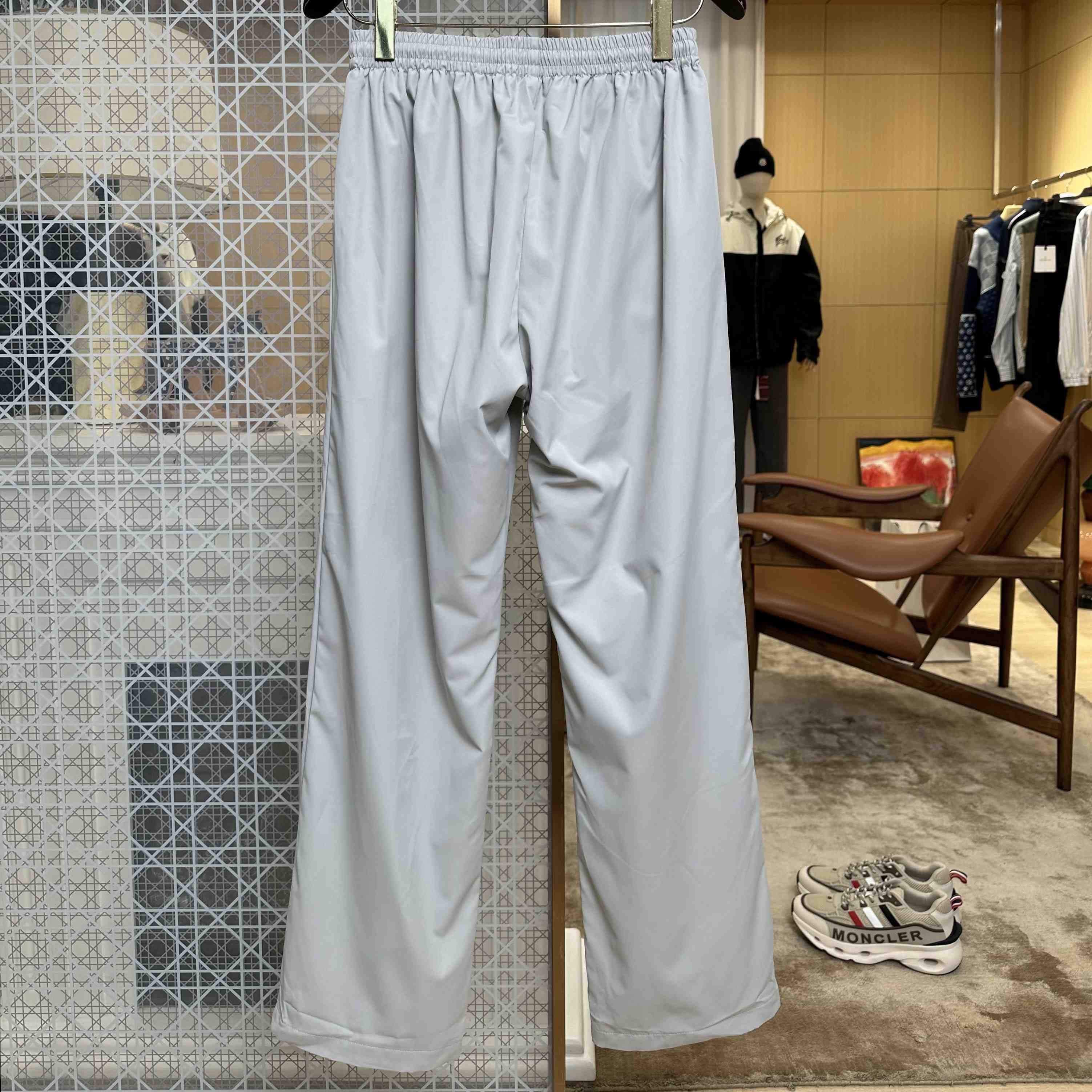 Balenciaga 3b Football Tracksuit Pants In New Grey - DesignerGu