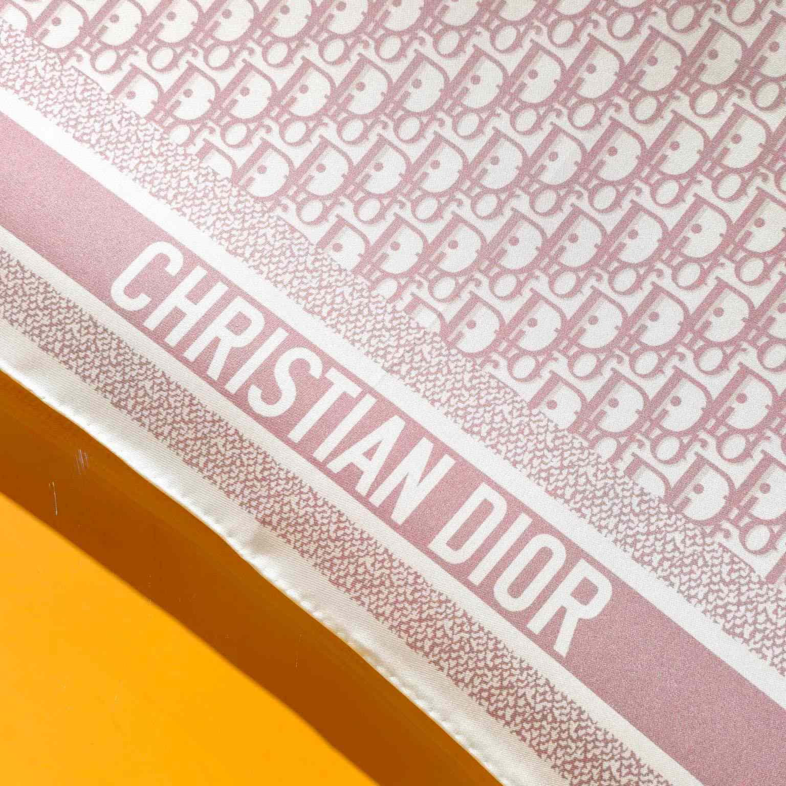 Dior Oblique Diortwin 90 Square Scarf - DesignerGu