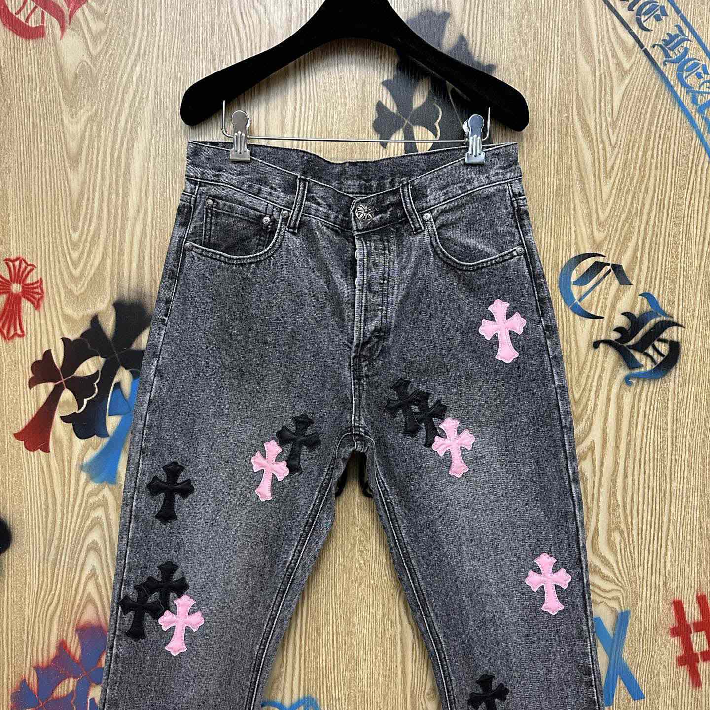 Chrome Hearts  Jeans  - DesignerGu