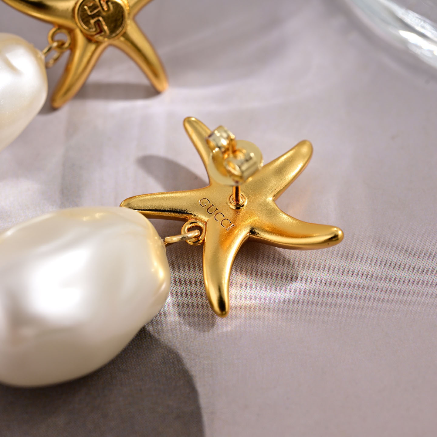 Gucci Interlocking G Faux Pearl Drop Earrings - DesignerGu