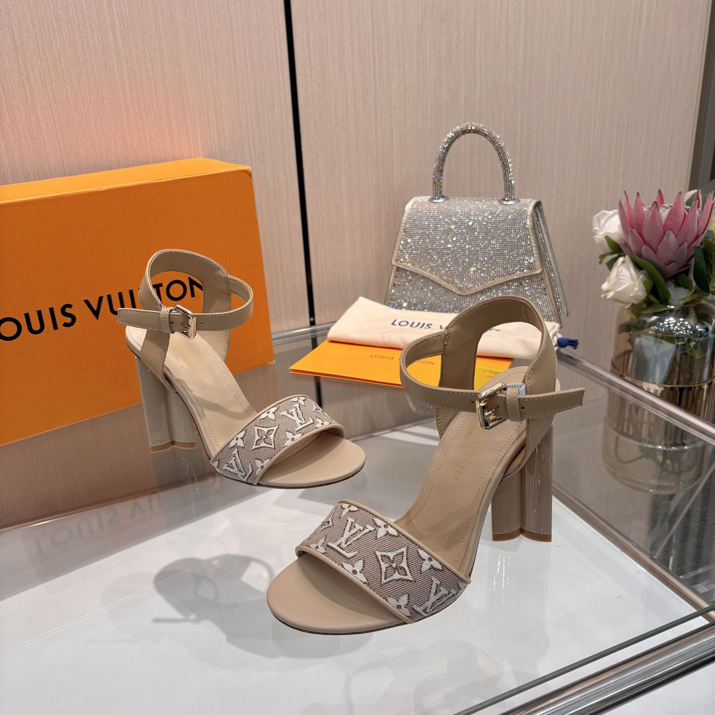 Louis Vuitton Silhouette Sandal  - DesignerGu