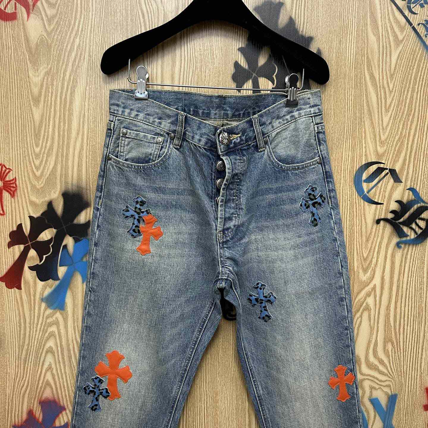 Chrome Hearts  Jeans  - DesignerGu