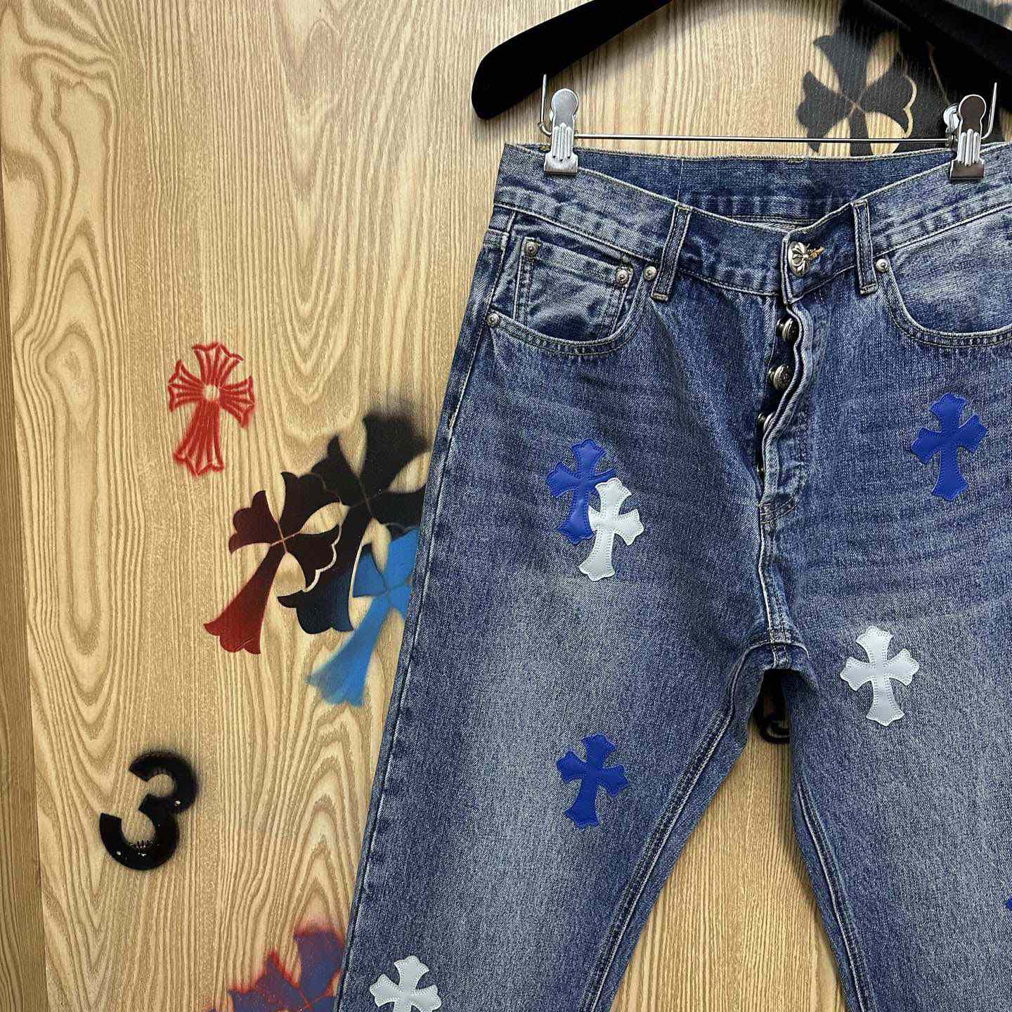 Chrome Hearts  Jeans  - DesignerGu