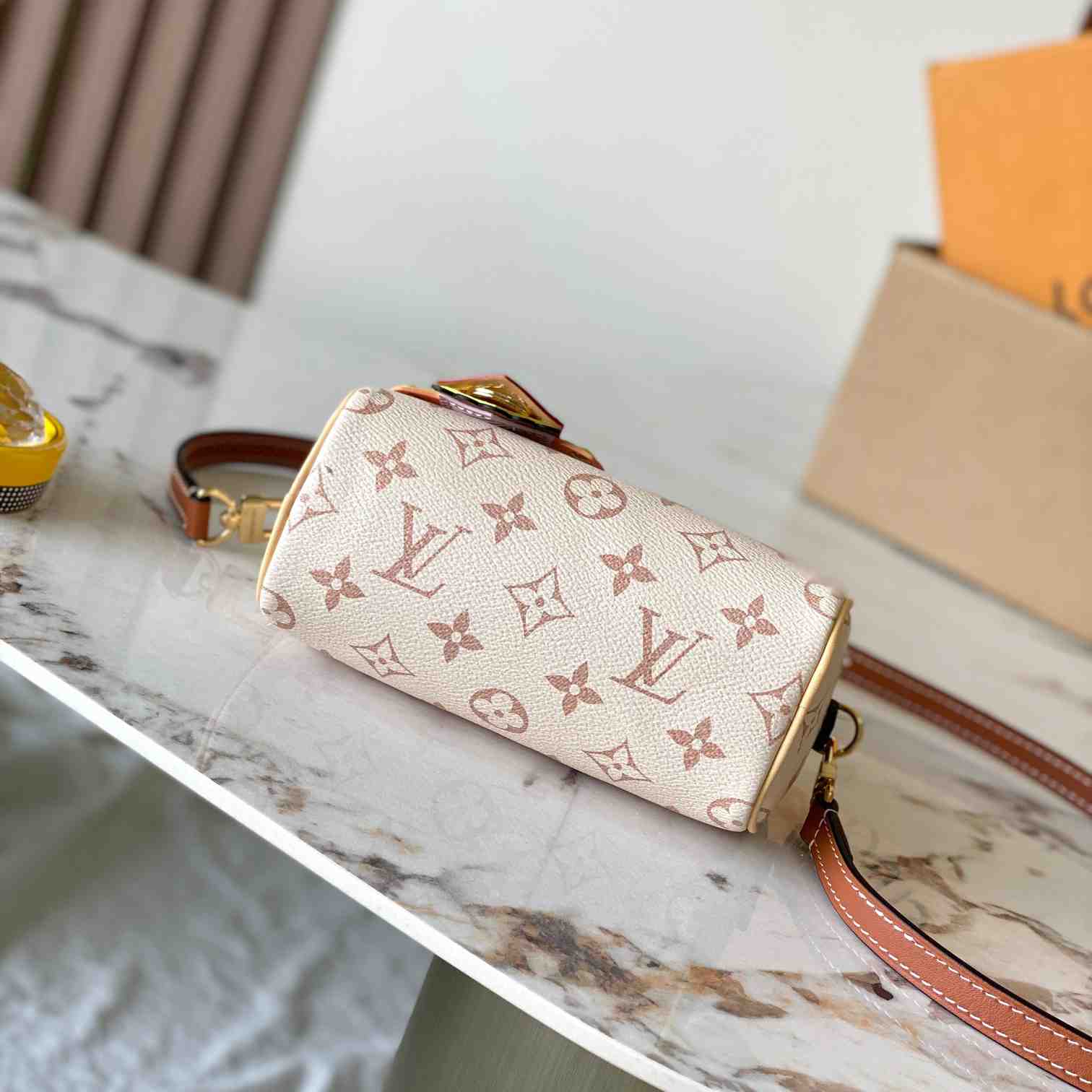 Louis Vuitton Nano Speedy M29781 - DesignerGu