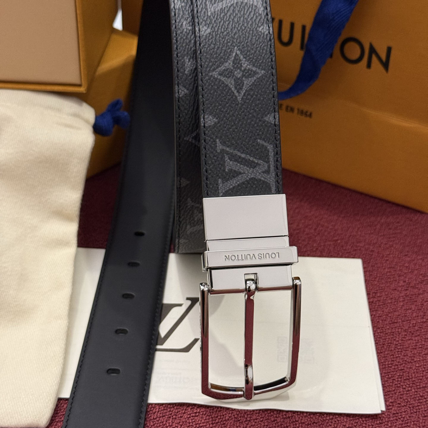 Louis Vuitton Slender 35mm Reversible Belt  - DesignerGu