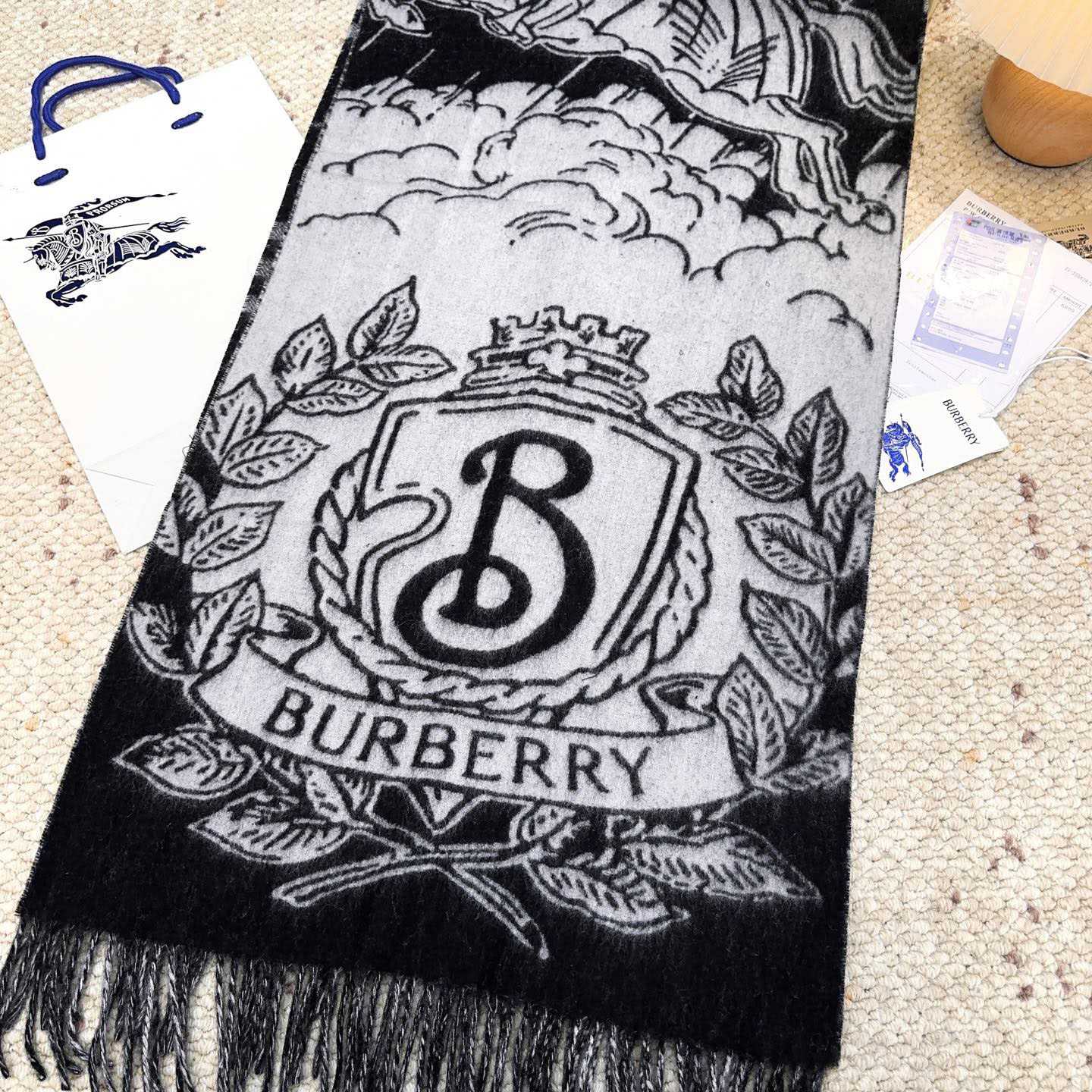Burberry Wide Reversible Stormy Knight Scarf - DesignerGu
