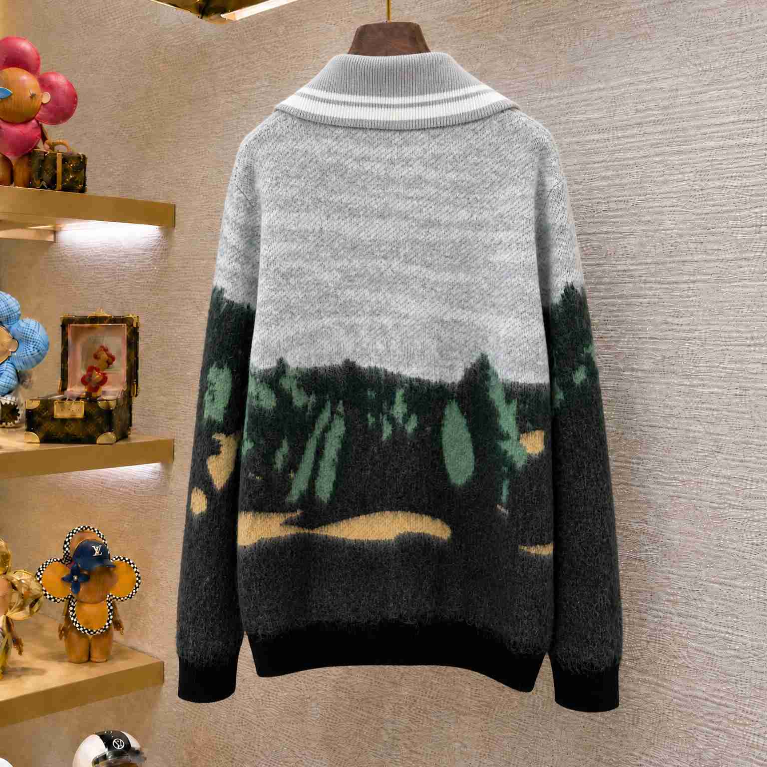 Louis Vuitton Jacquard Zippered Turtleneck Cardigan 1AKLVY - DesignerGu