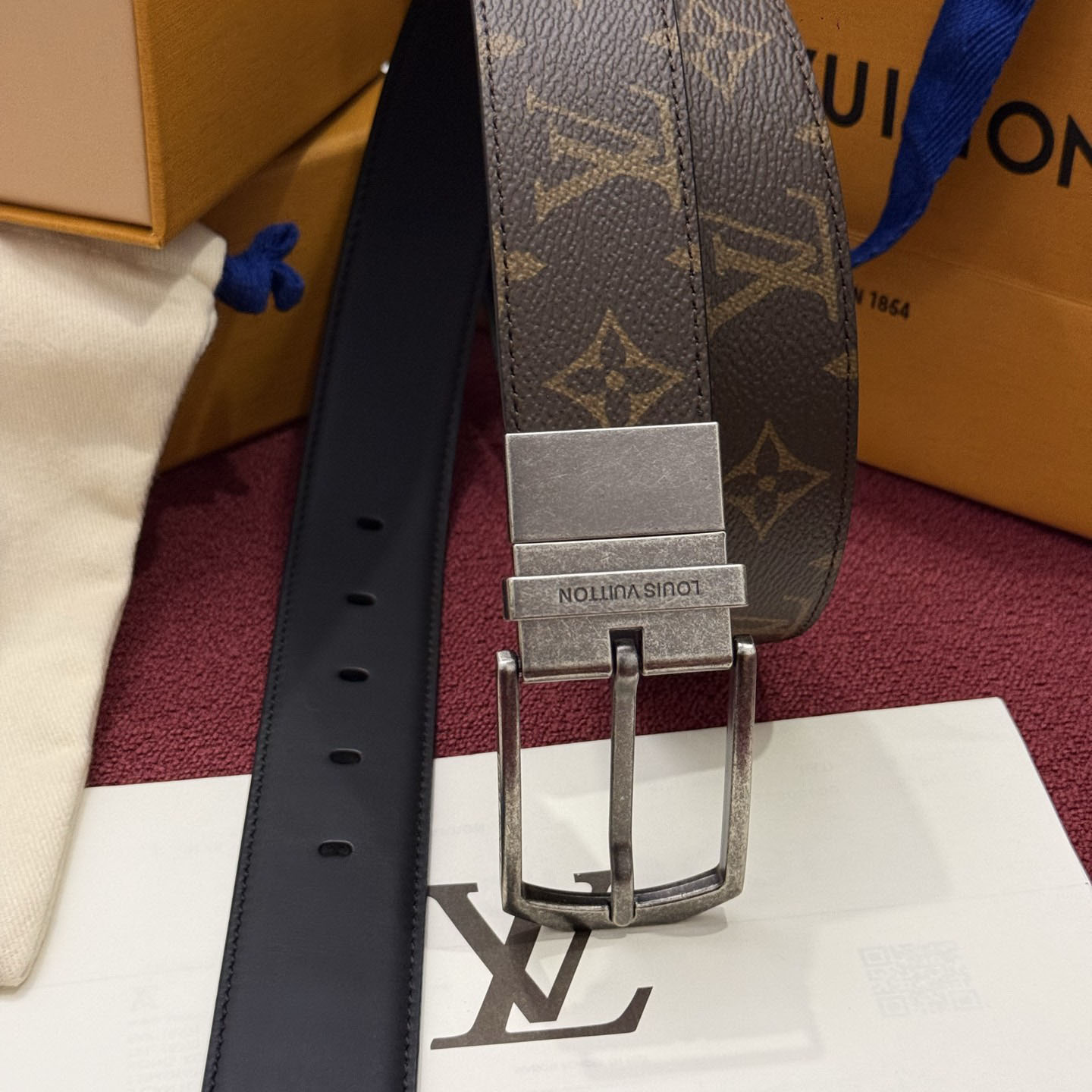 Louis Vuitton Slender 35mm Reversible Belt  - DesignerGu