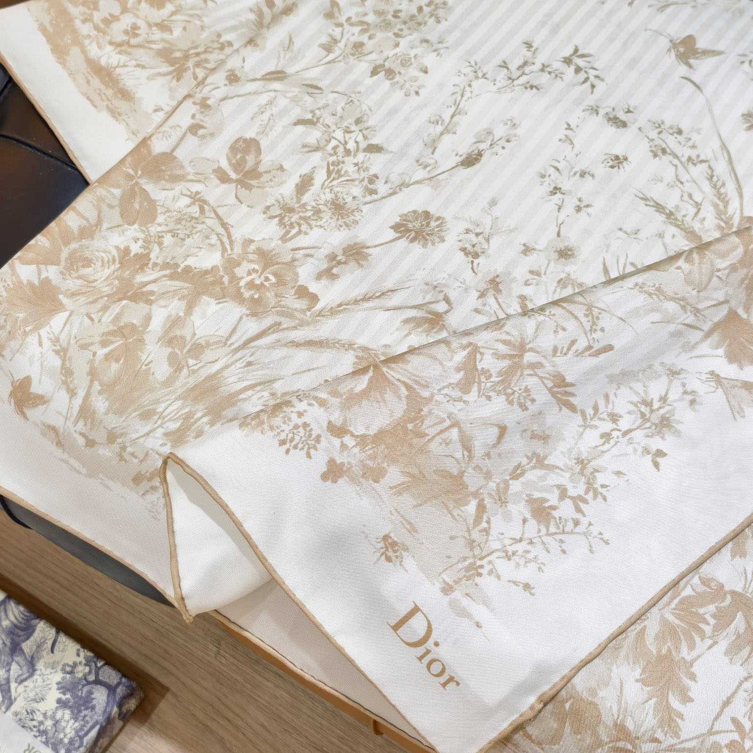 Dior Dioriviera Toile de Jouy Floral Garden 90 Square Scarf - DesignerGu