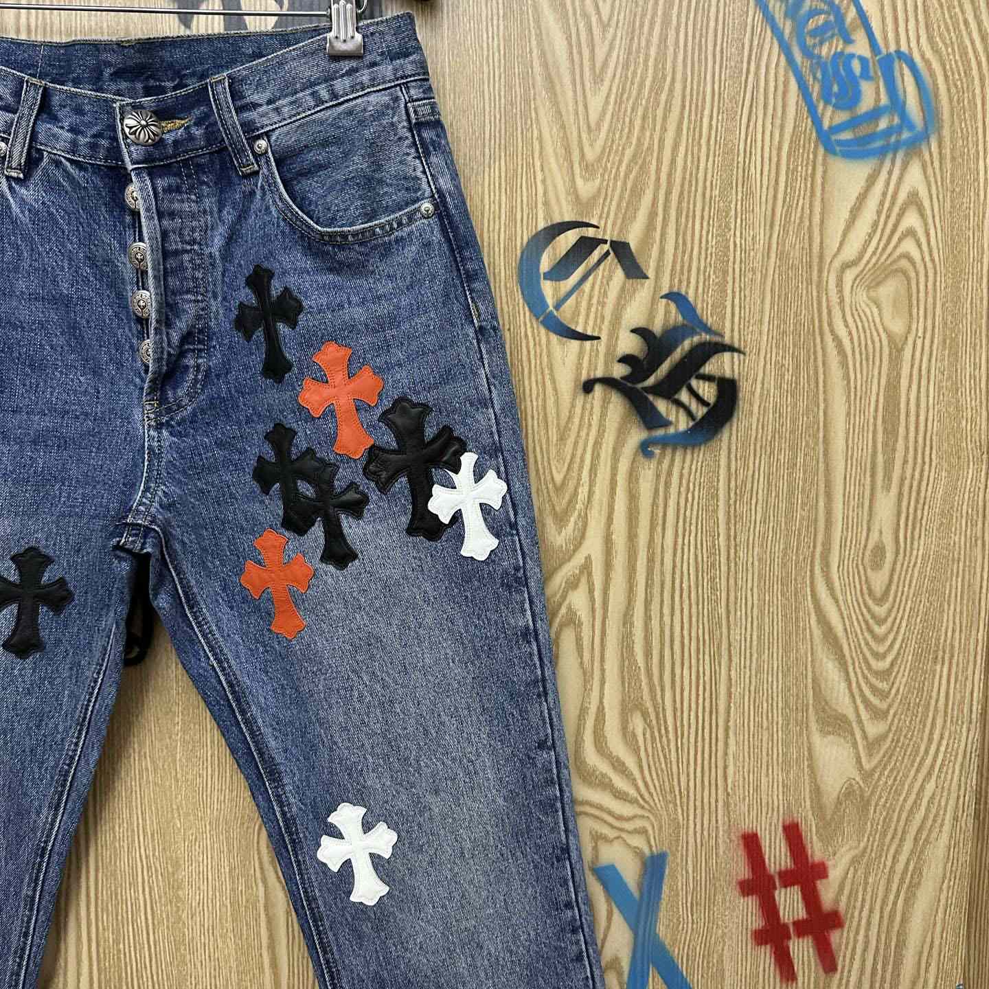 Chrome Hearts  Jeans  - DesignerGu