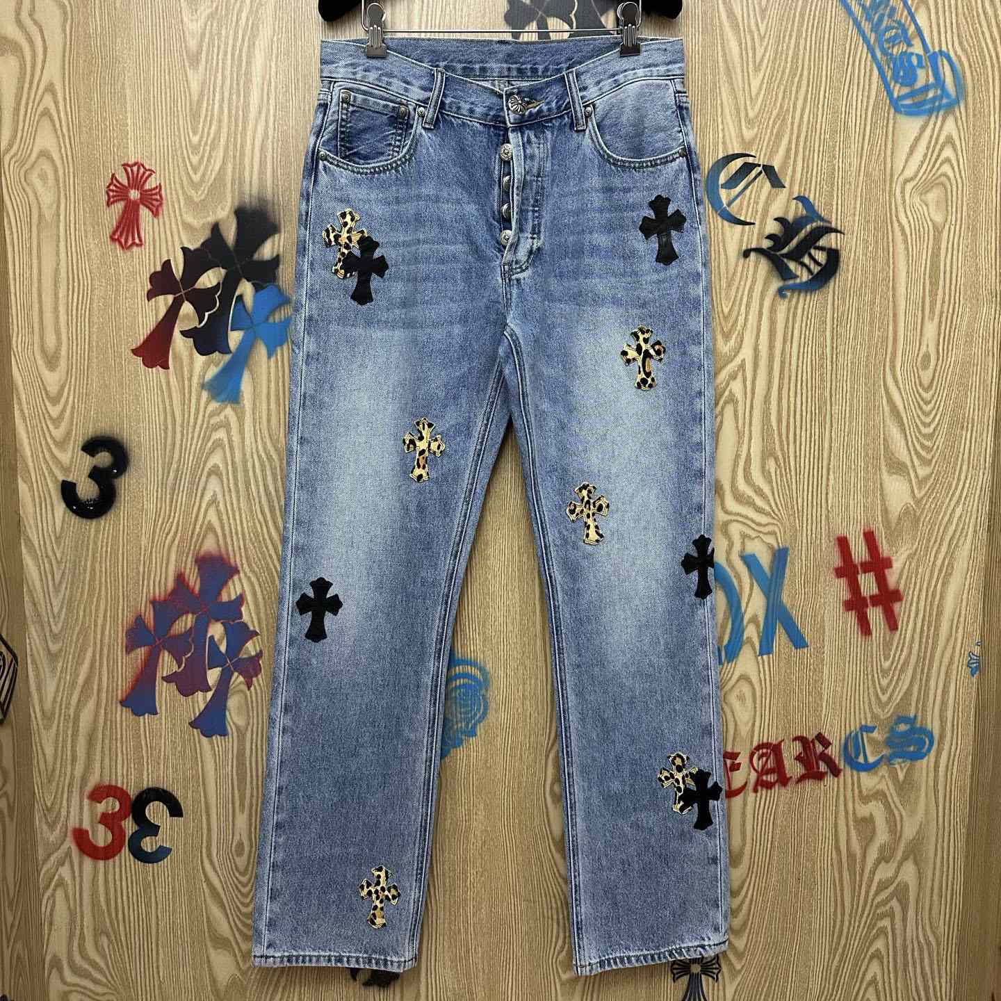 Chrome Hearts  Jeans  - DesignerGu