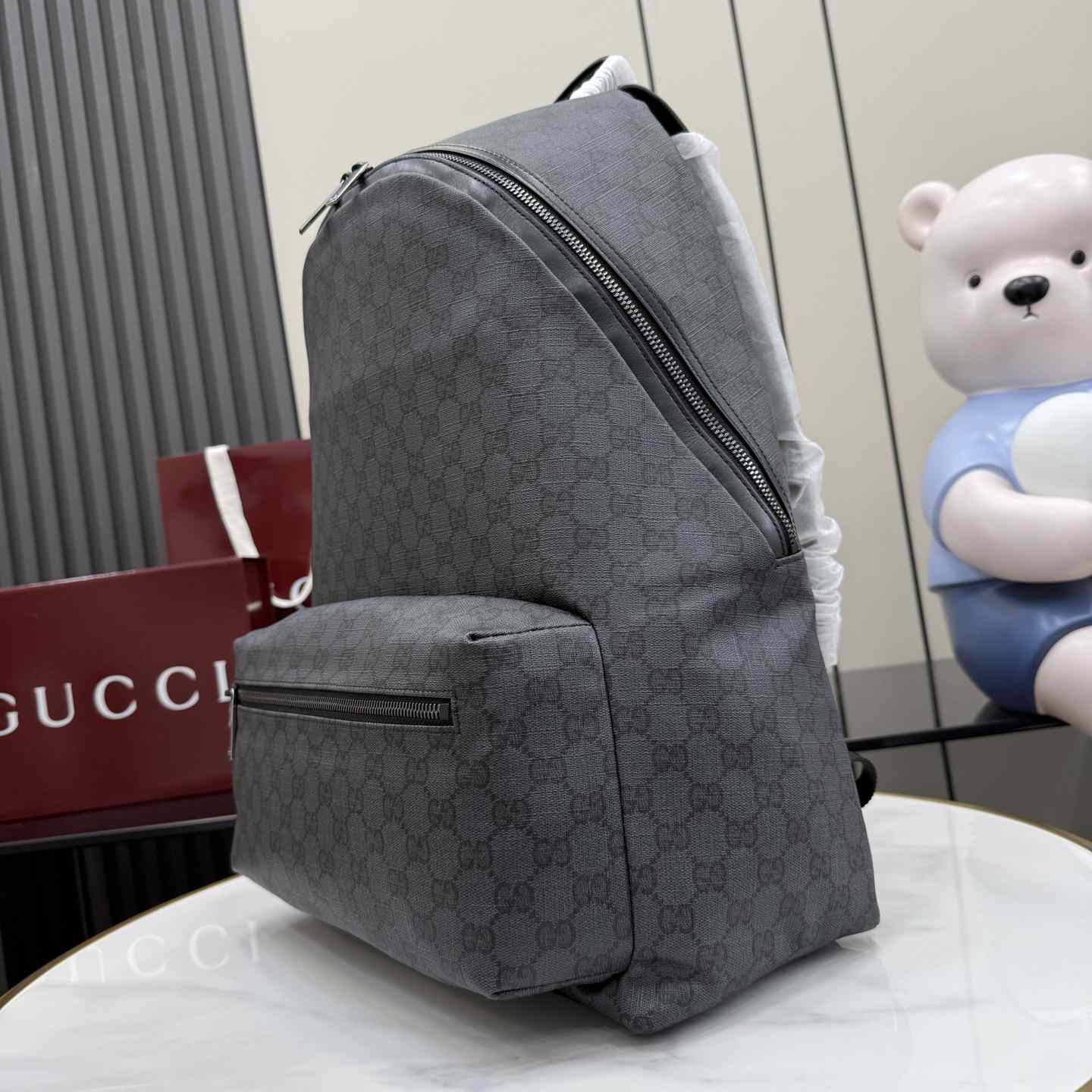 Gucci Essence Classic Medium Backpack A0020S - DesignerGu